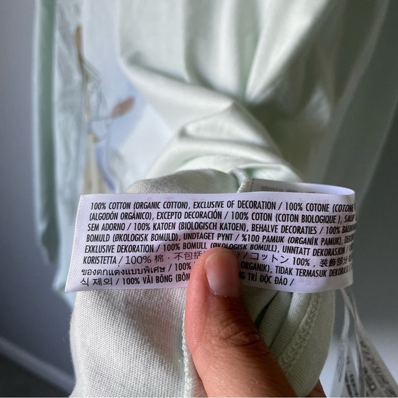 Disney WISH Graphic King Magnifico Long Sleeve Top Size XL - Picture 8 of 8